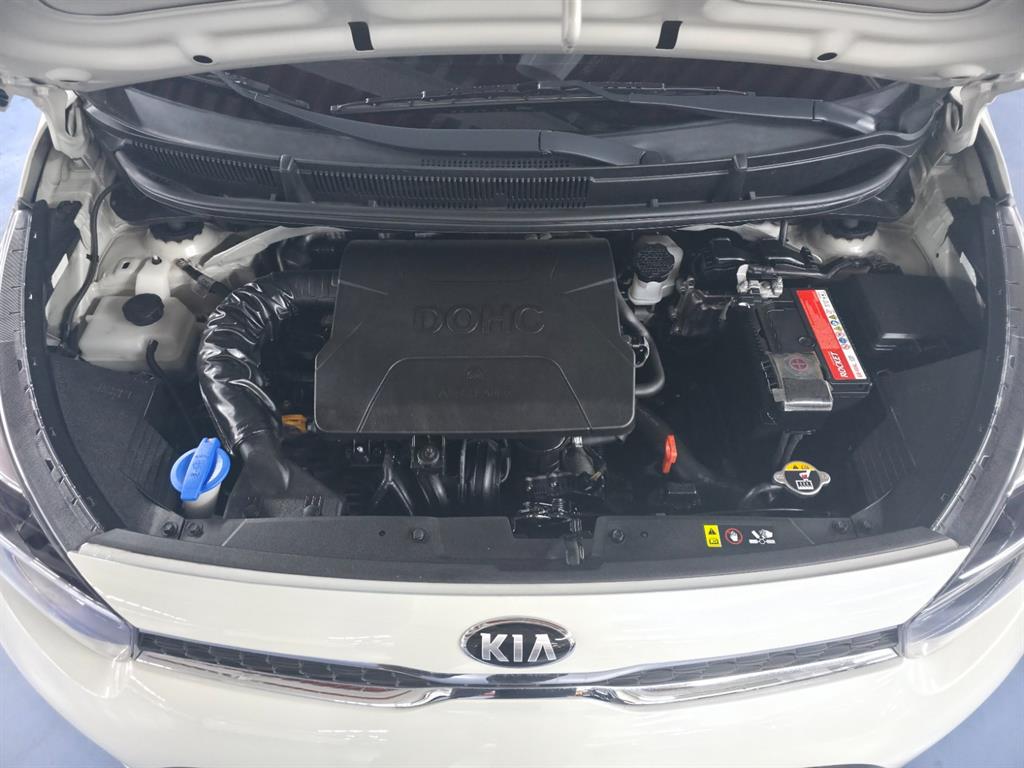 KIA Morning - Vista 5