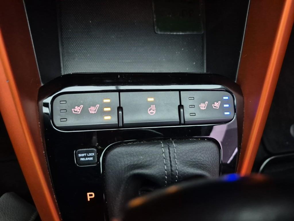 KIA Stonic 2019 Azul - Importación desde Corea - HF Imports Iquique - Foto 17