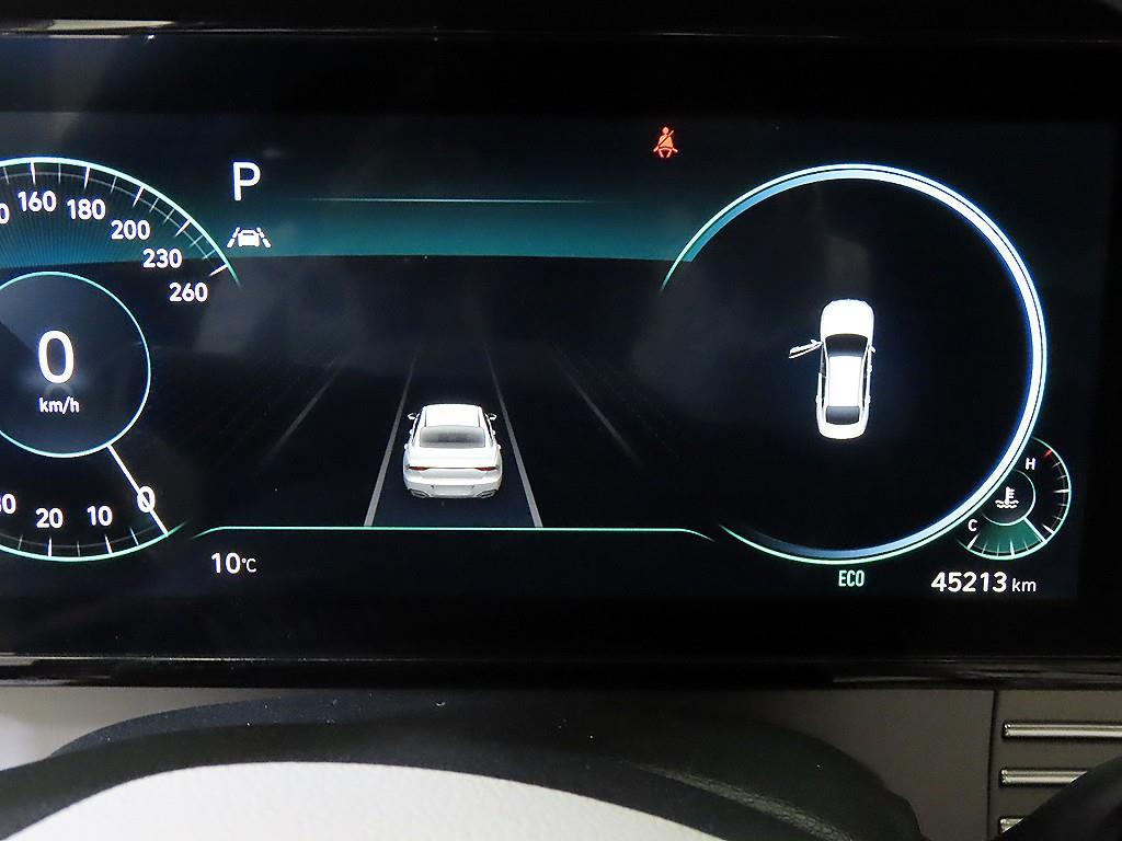 HYUNDAI Grandeur - Vista 9