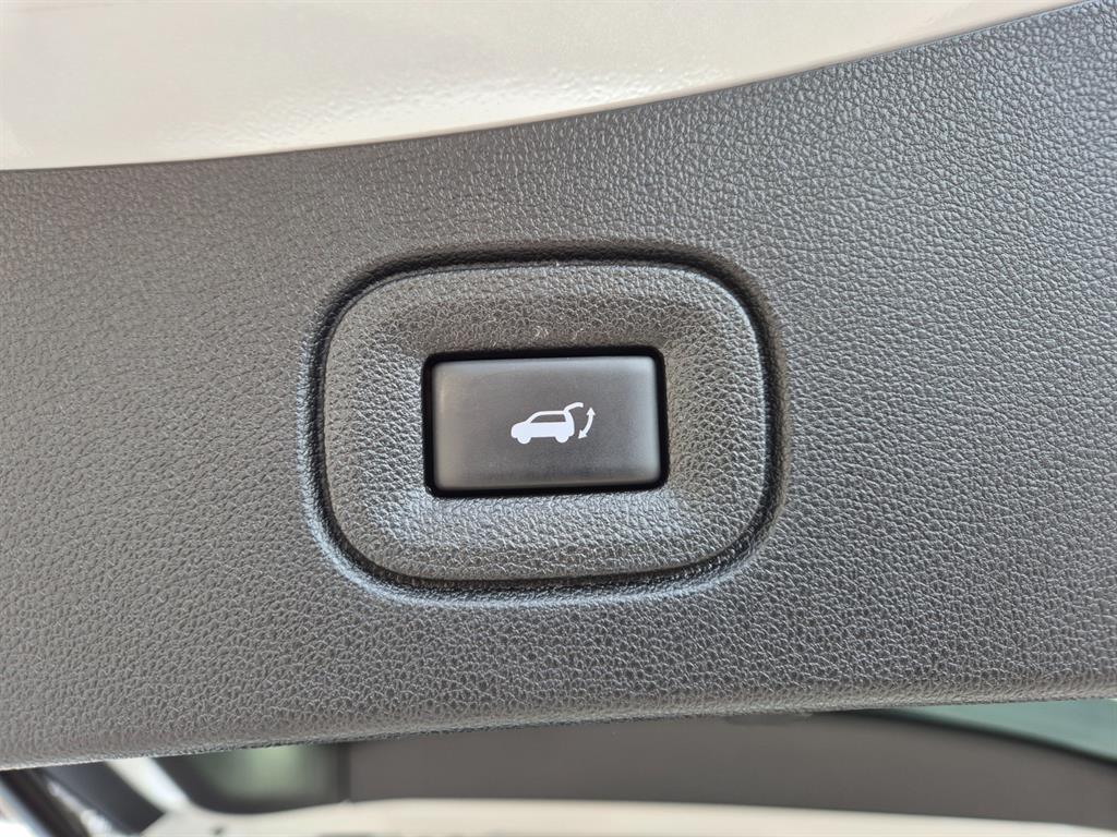 SAMSUNG QM6 2019 Blanco - Importación desde Corea - HF Imports Iquique - Foto 18