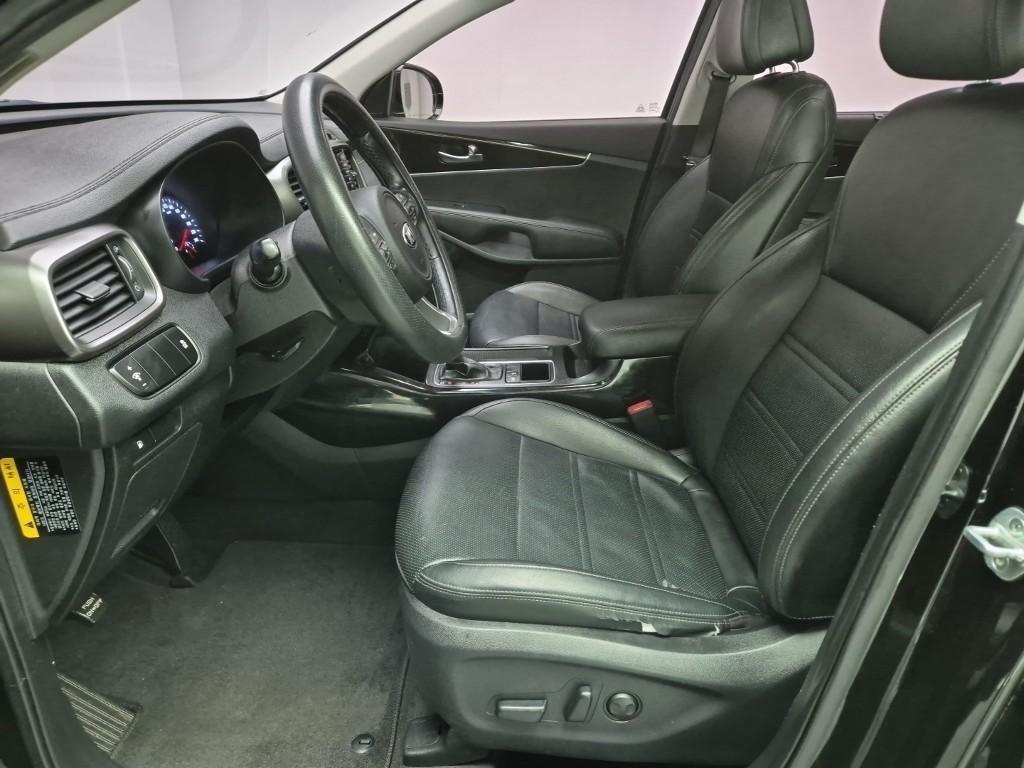 KIA Sorento - Vista 11