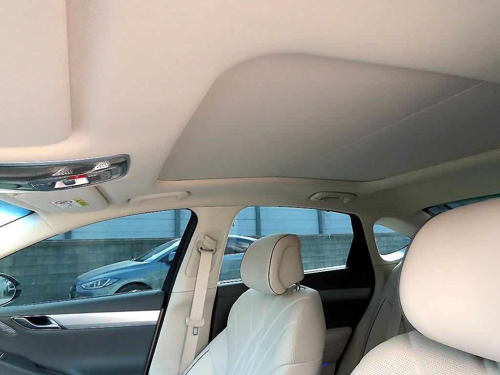 Genesis G80 2025 Blanco - Importación desde Corea - HF Imports Iquique - Foto 16