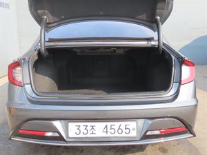 HYUNDAI Sonata - Vista 10