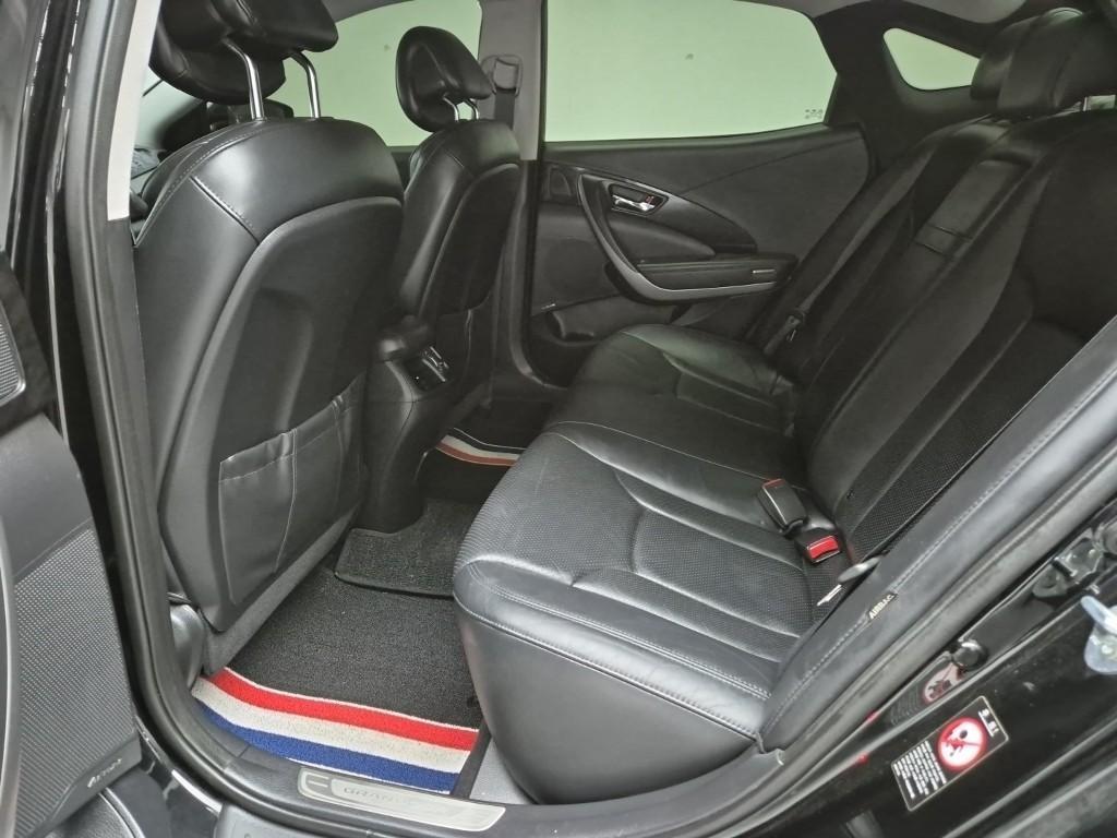 HYUNDAI Grandeur 2013 Negro - Importación desde Corea - HF Imports Iquique - Foto 19