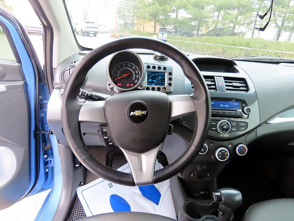 Chevrolet Spark - Vista 8