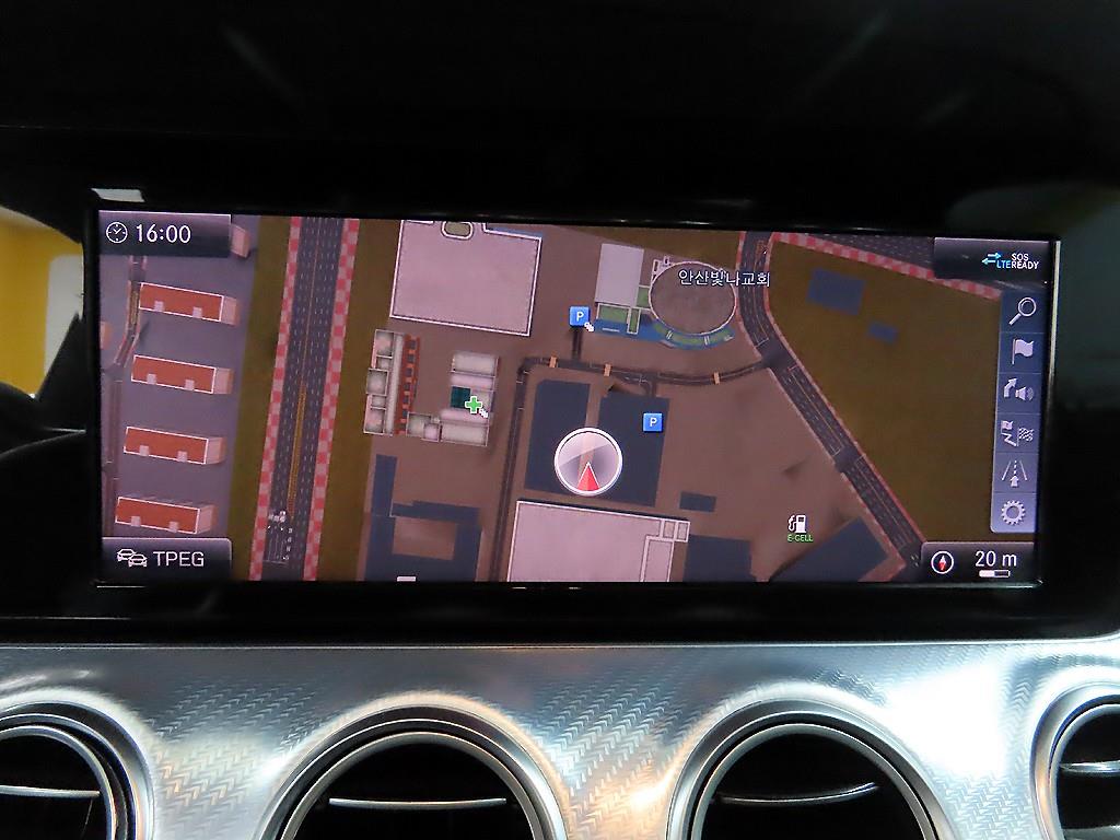 Mercedes Benz E class 2020 Negro - Importación desde Corea - HF Imports Iquique - Foto 15