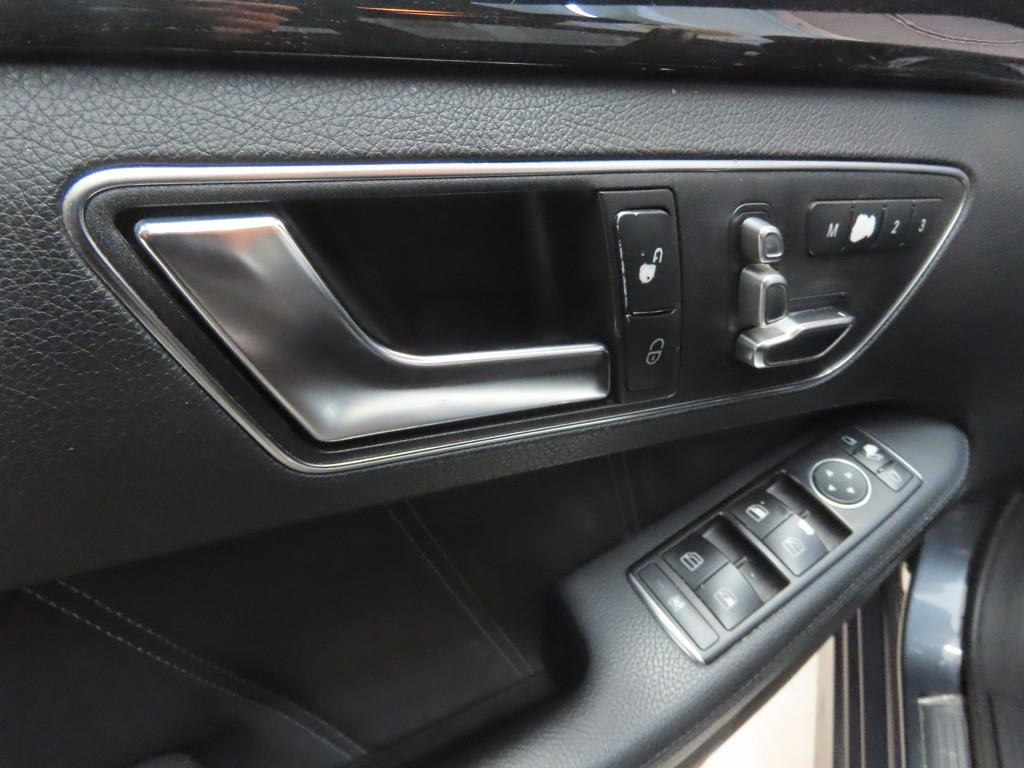 Mercedes Benz E class - Vista 9