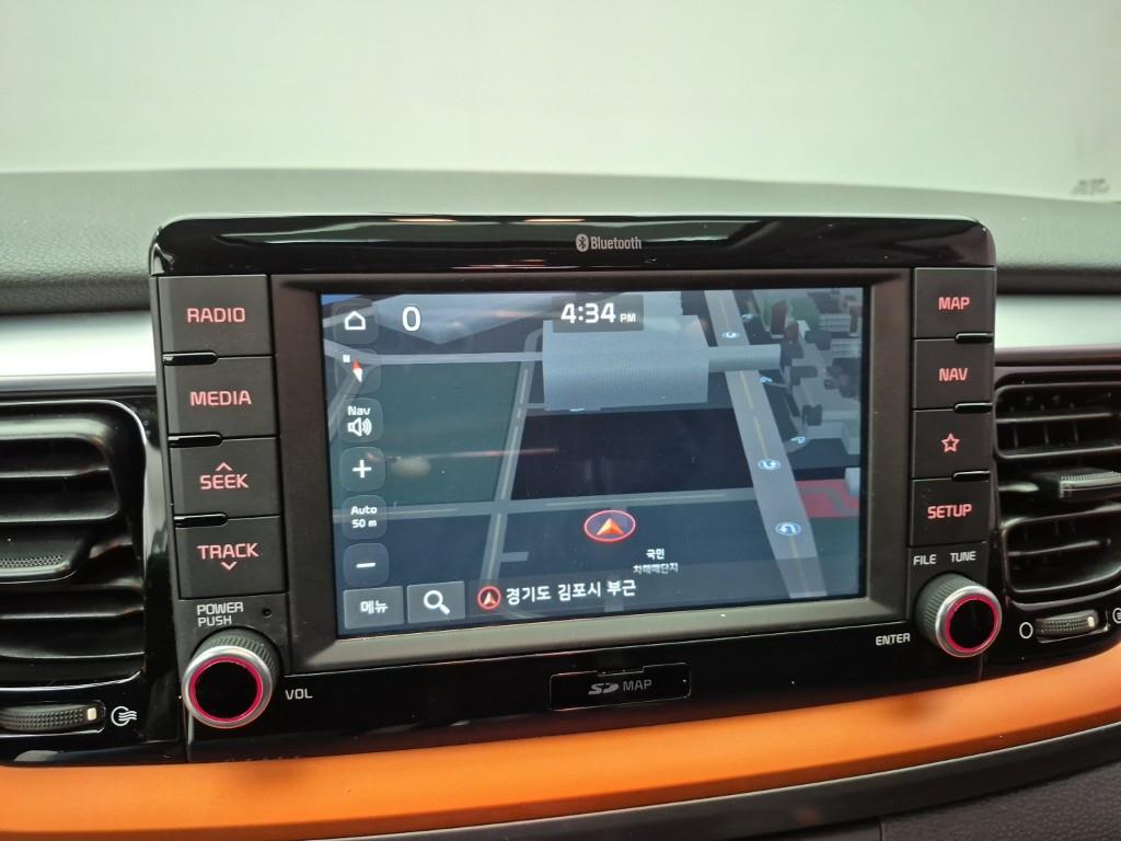 KIA Stonic 2019 Azul - Importación desde Corea - HF Imports Iquique - Foto 14