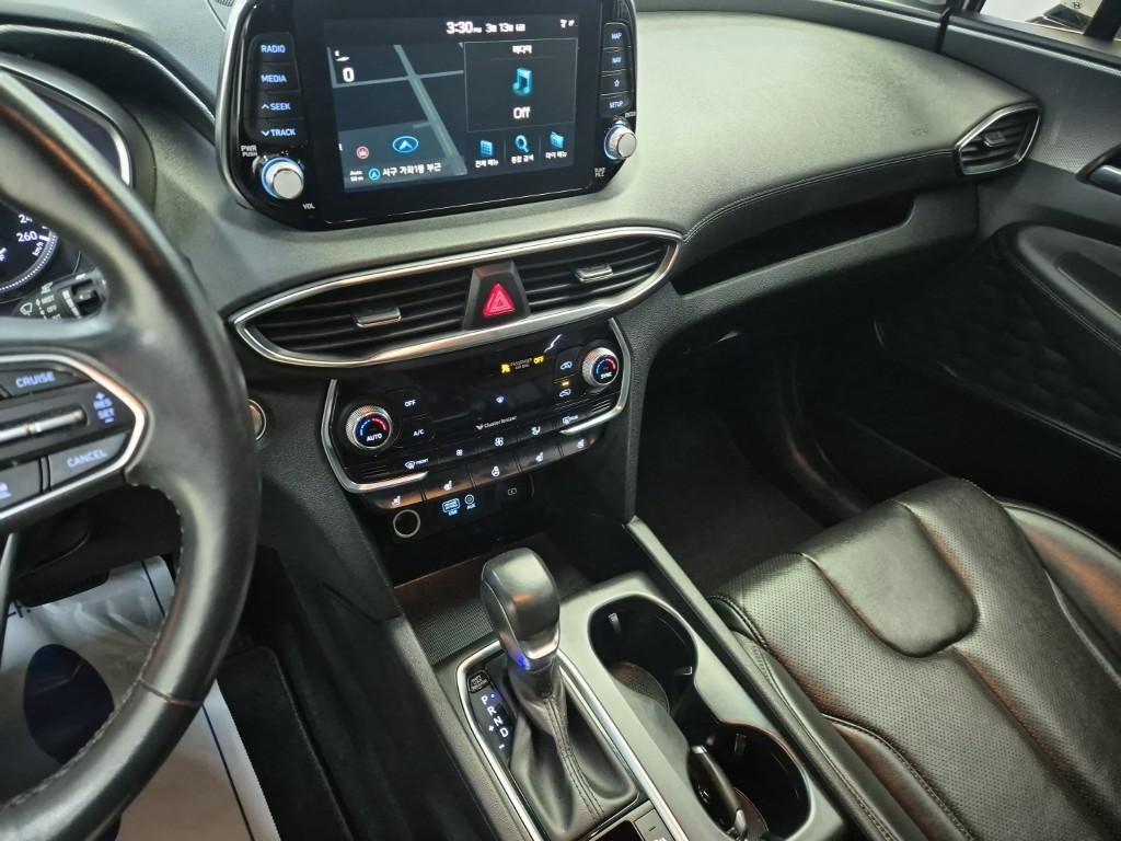 HYUNDAI Santa Fe - Vista 10