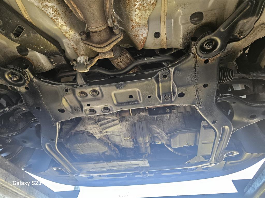 HYUNDAI Avante - Vista 6