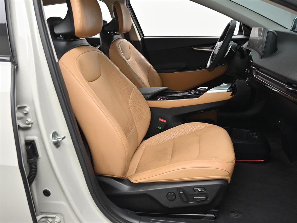 KIA EV6 2022 the color of pearl - Importación desde Corea - HF Imports Iquique - Foto 10