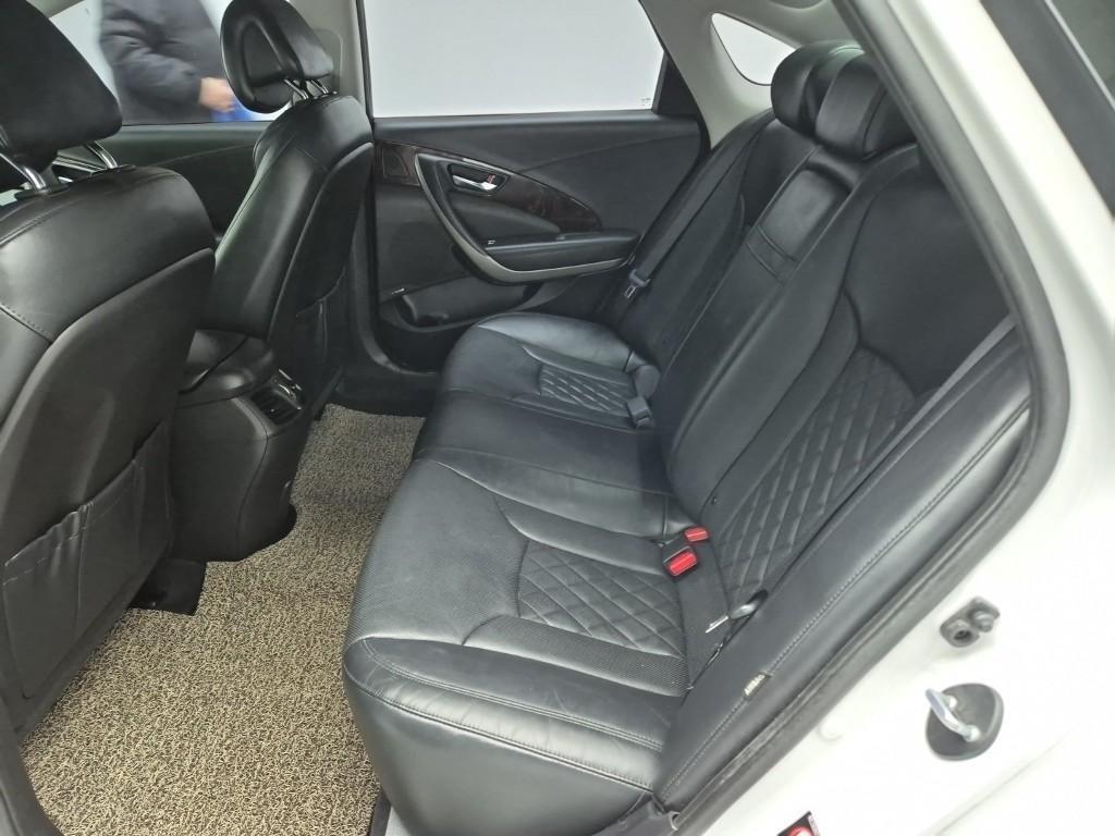 HYUNDAI Aslan - Vista 12