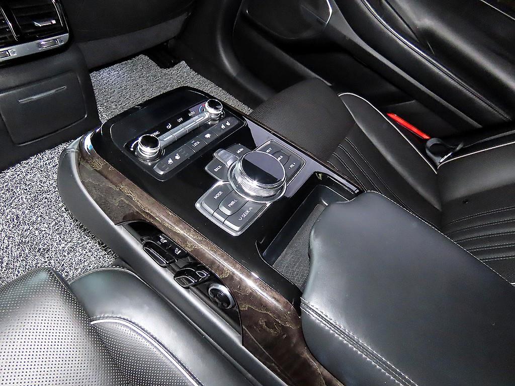 Genesis EQ900 2016 Negro - Importación desde Corea - HF Imports Iquique - Foto 15