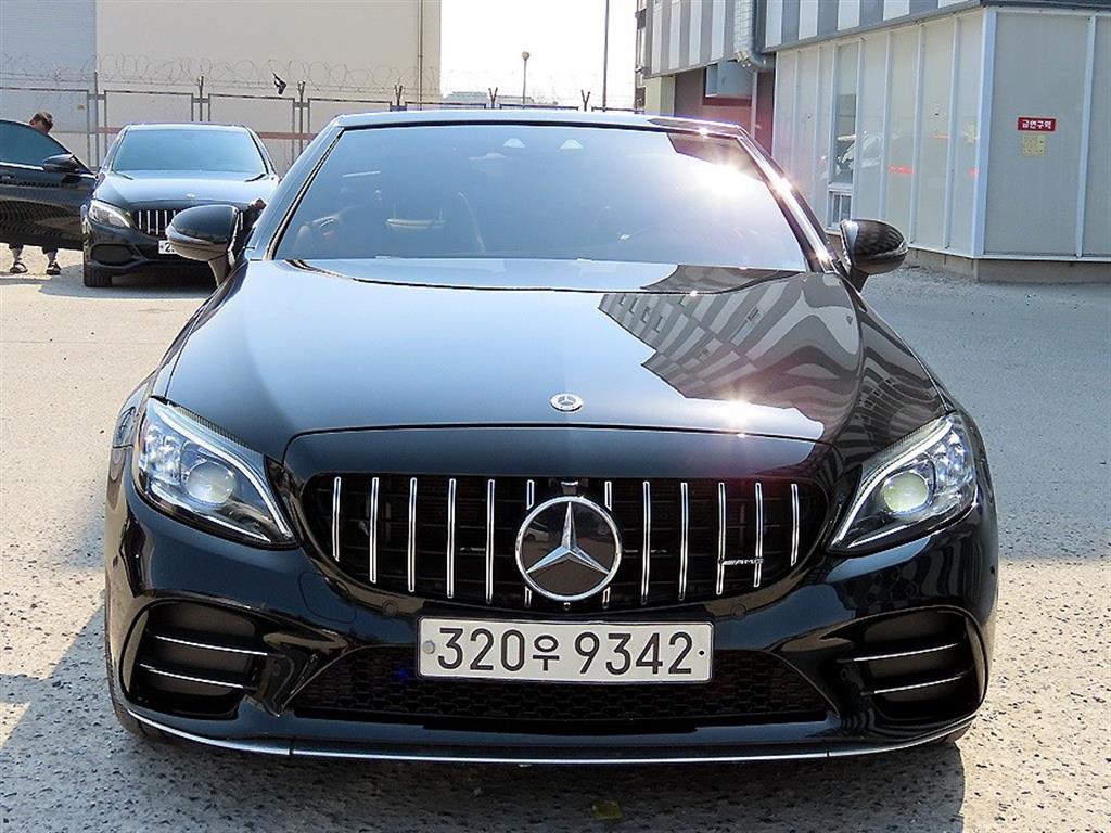 Mercedes Benz C Class - Vista 5