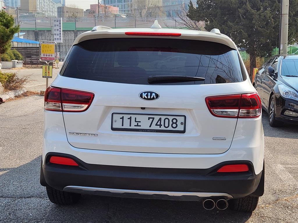 KIA Sorento - Vista 6