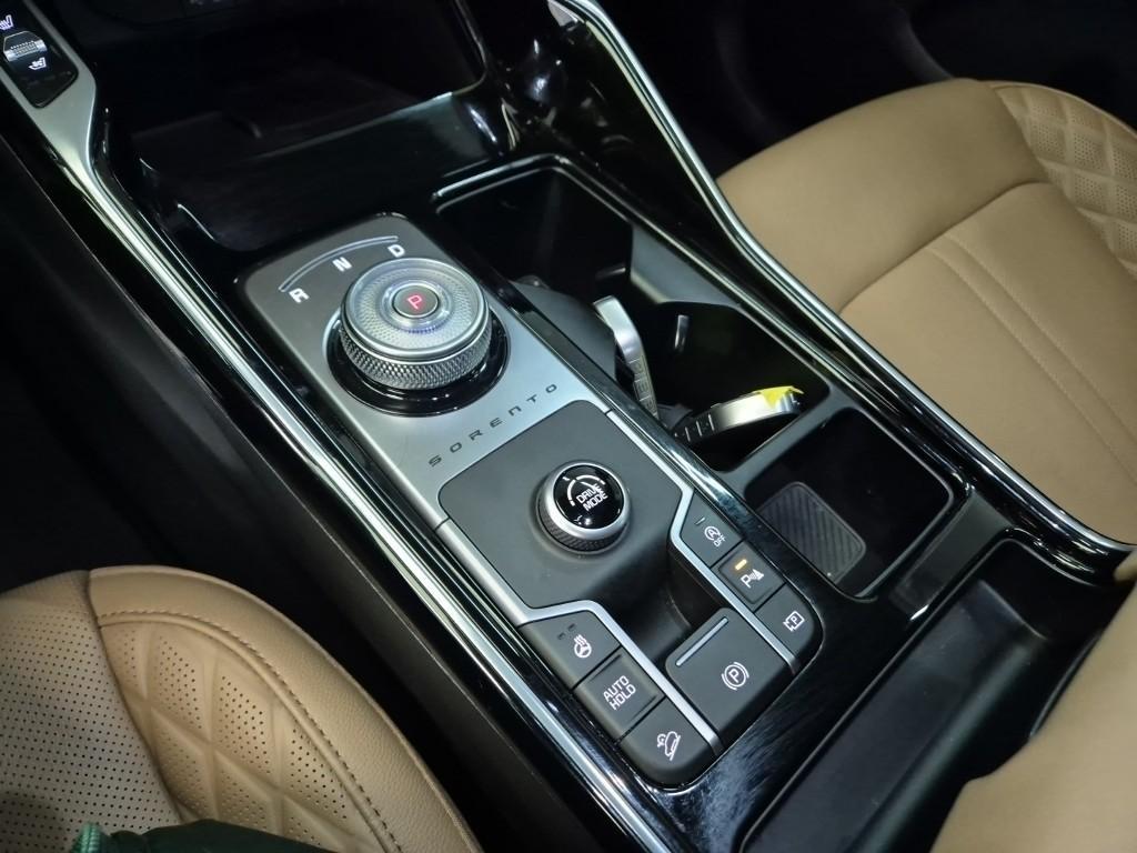 KIA Sorento - Vista 8