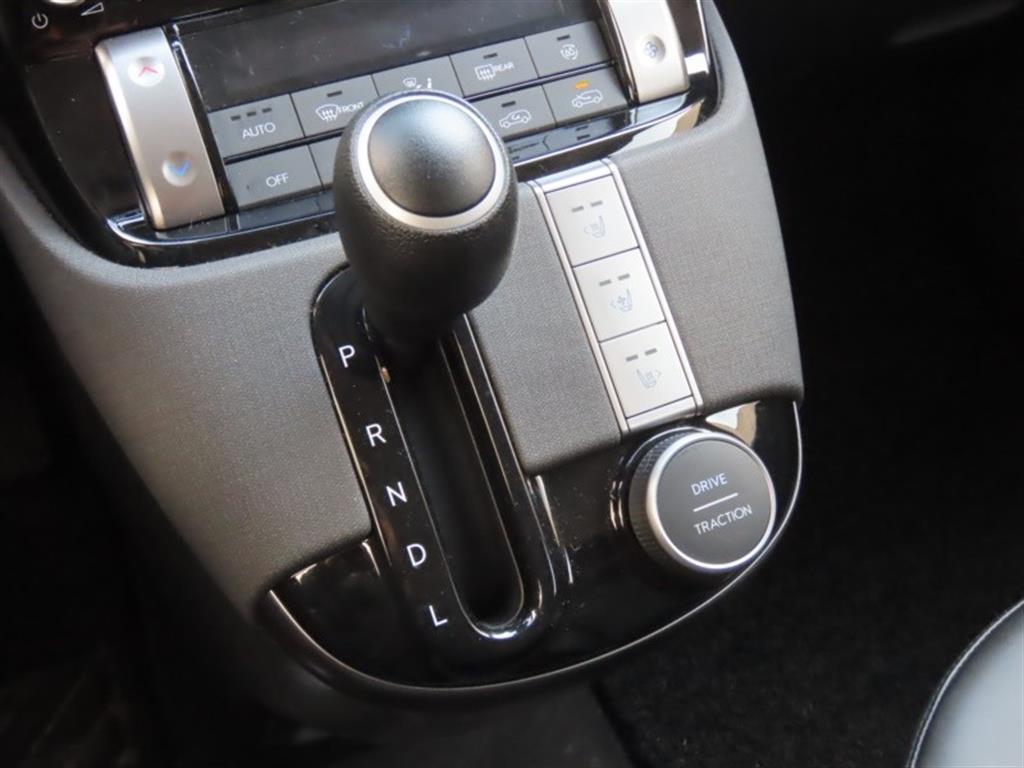 HYUNDAI Casper - Vista 11