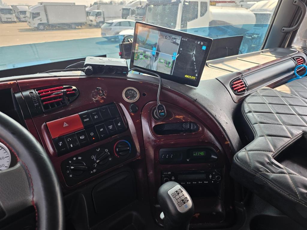 medium and large cargo truck 2014 Blanco - Importación desde Corea - HF Imports Iquique - Foto 14