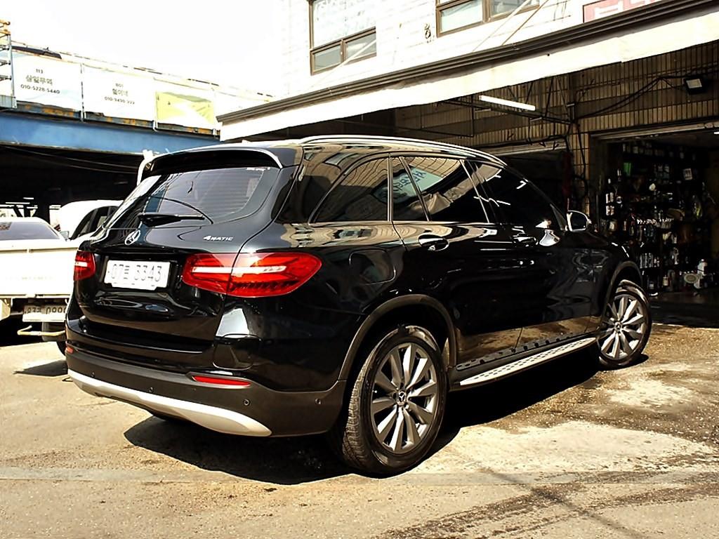 Mercedes Benz GLC Class - Vista 7