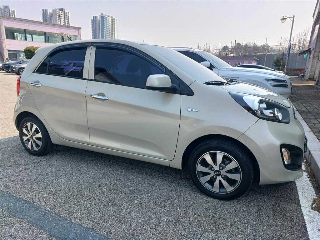 KIA Morning - Vista 4