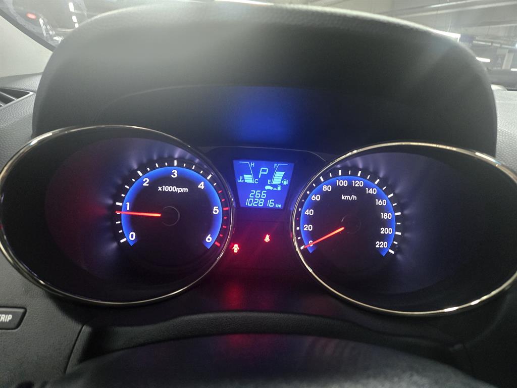 HYUNDAI Tucson - Vista 12