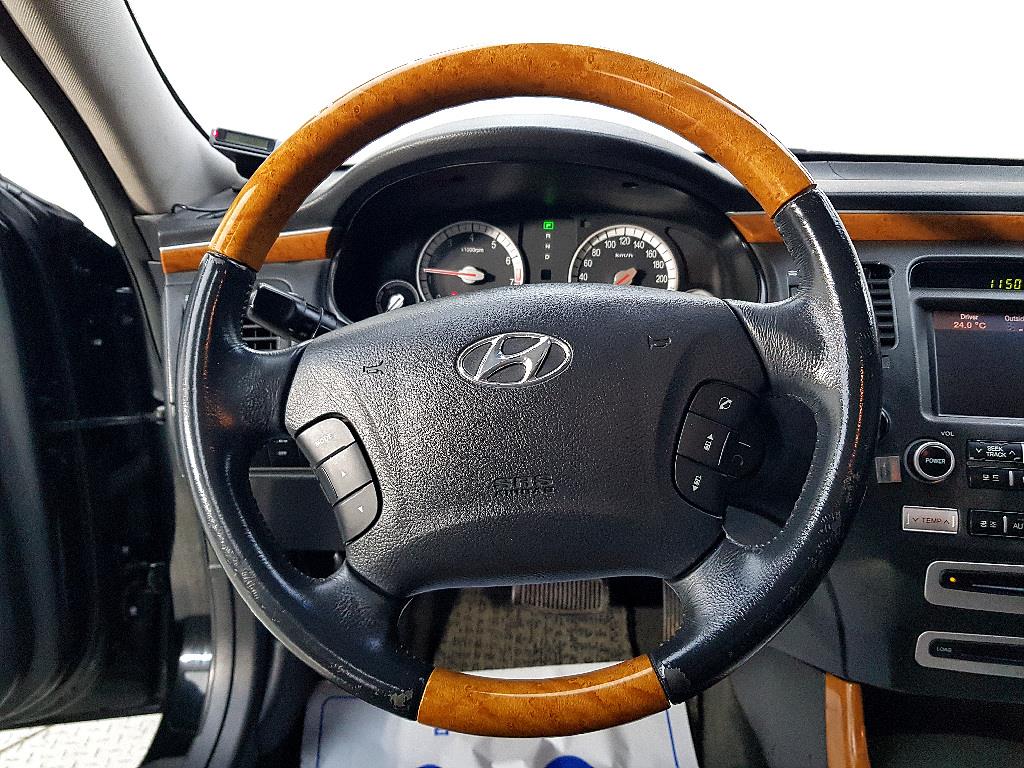 HYUNDAI Grandeur - Vista 11