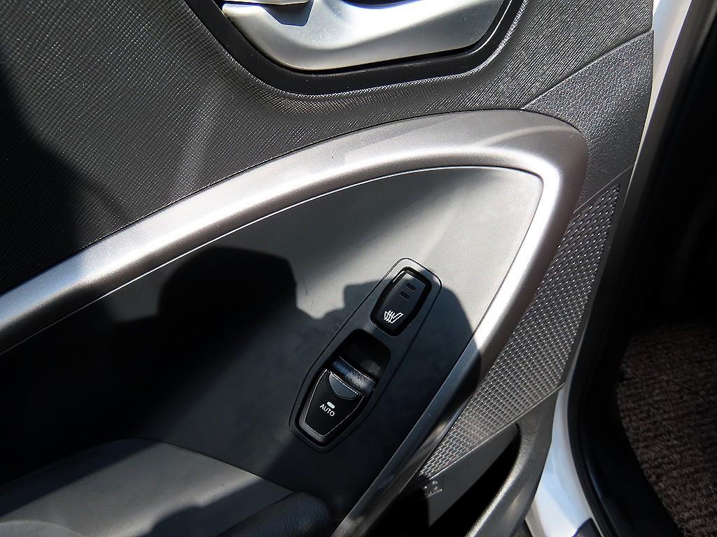 HYUNDAI Santa Fe 2015 Blanco - Importación desde Corea - HF Imports Iquique - Foto 14