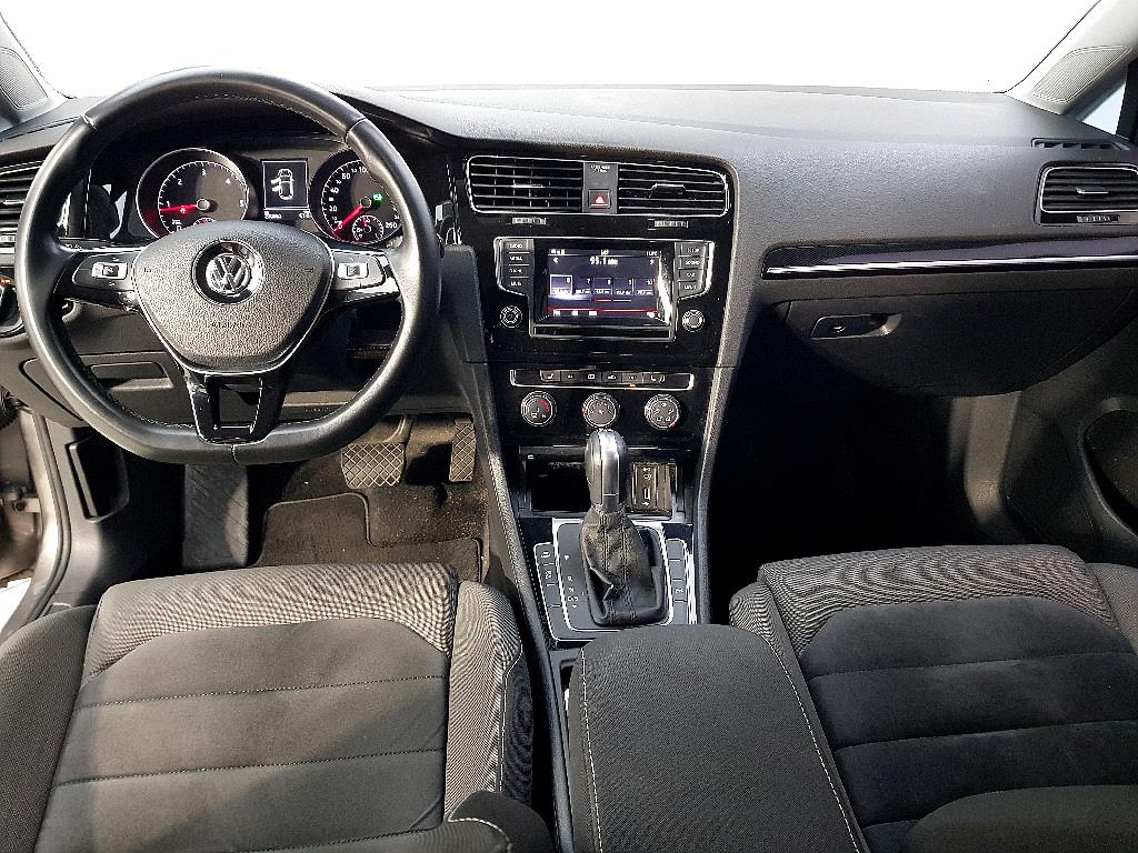 Volkswagen Golf - Vista 5