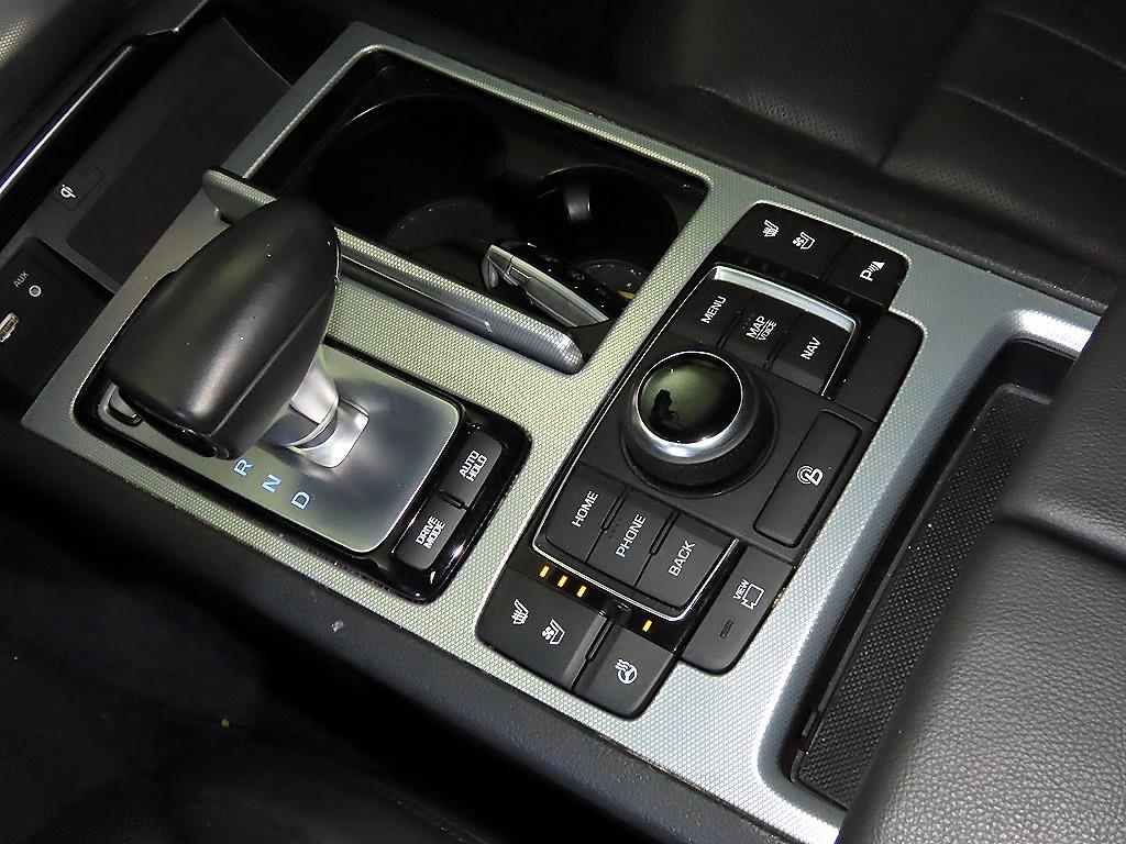 Genesis G80 - Vista 12