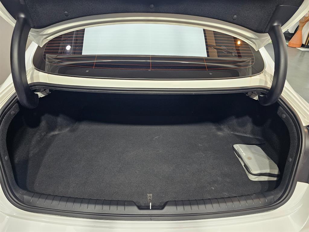 HYUNDAI Sonata 2022 Blanco - Importación desde Corea - HF Imports Iquique - Foto 13