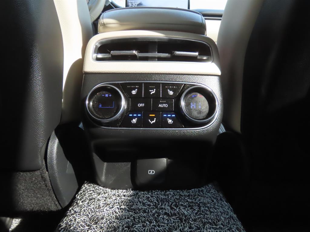 Genesis GV70 2023 Gris - Importación desde Corea - HF Imports Iquique - Foto 8