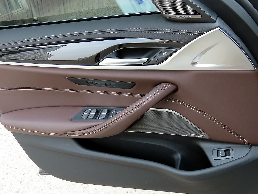 BMW 5 Series - Vista 12