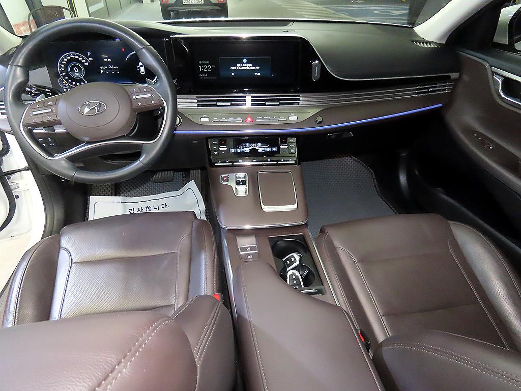 HYUNDAI Grandeur - Vista 10