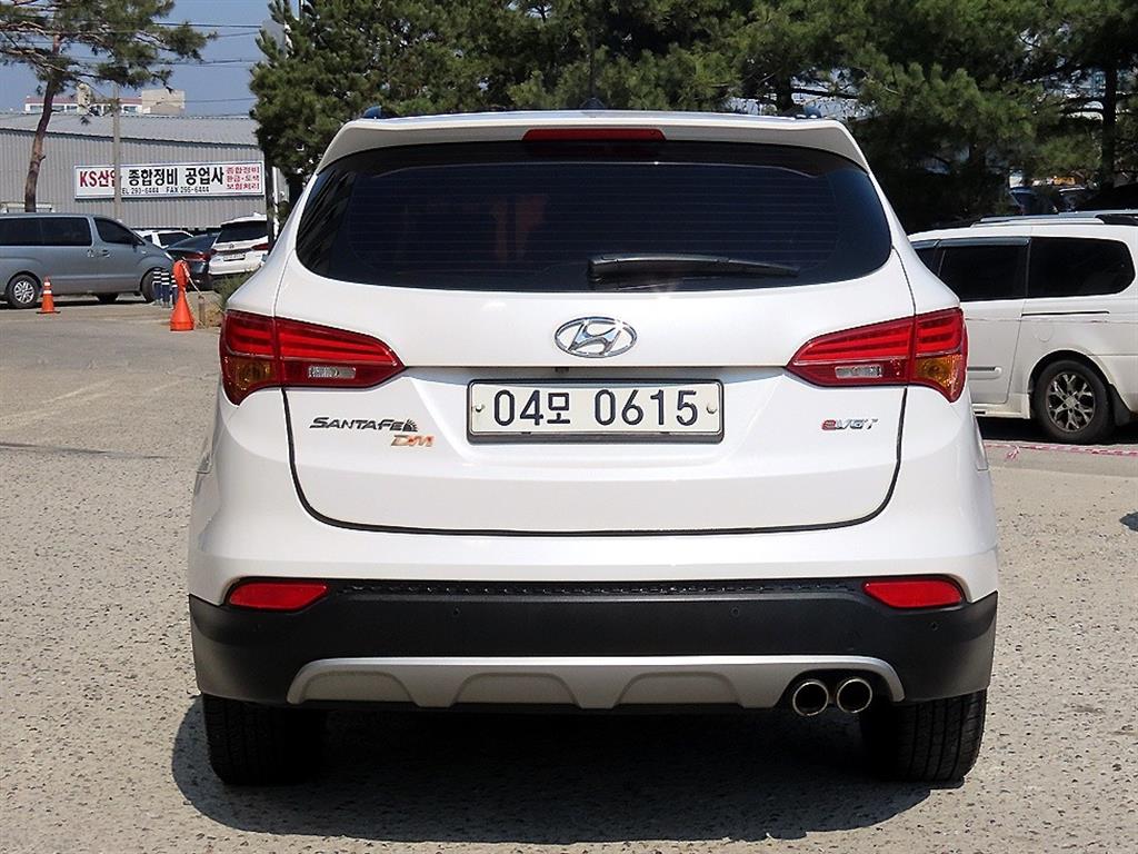 HYUNDAI Santa Fe - Vista 4