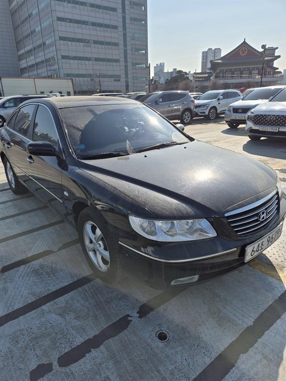 HYUNDAI Grandeur - Vista 6
