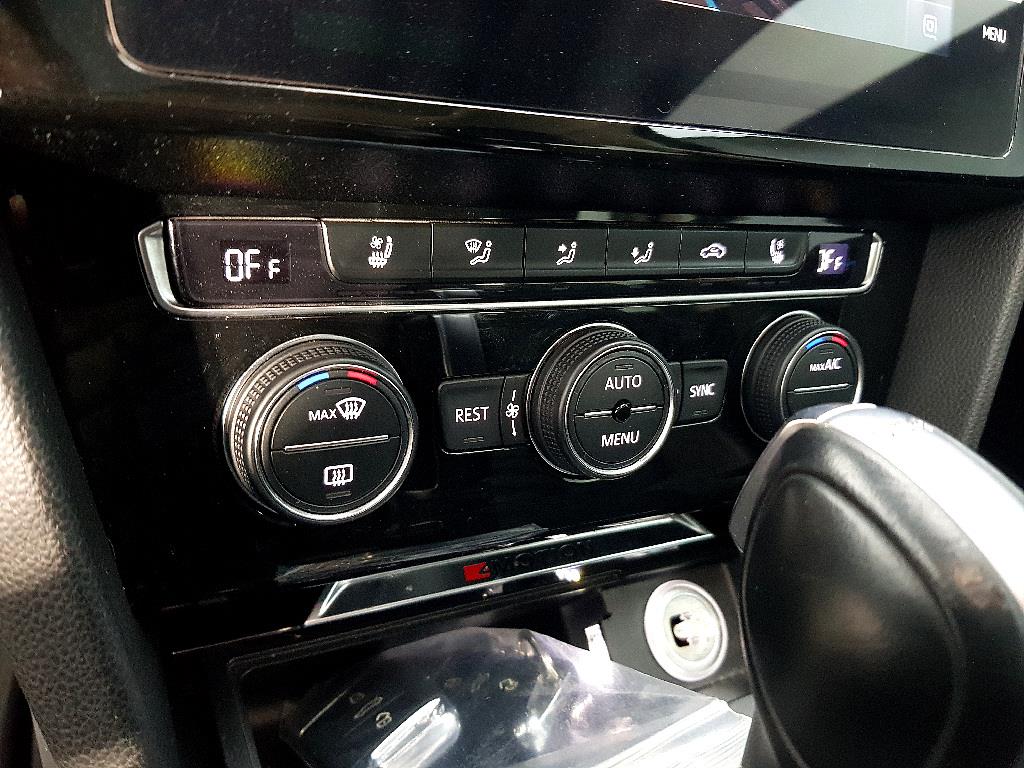 Volkswagen Passat - Vista 11