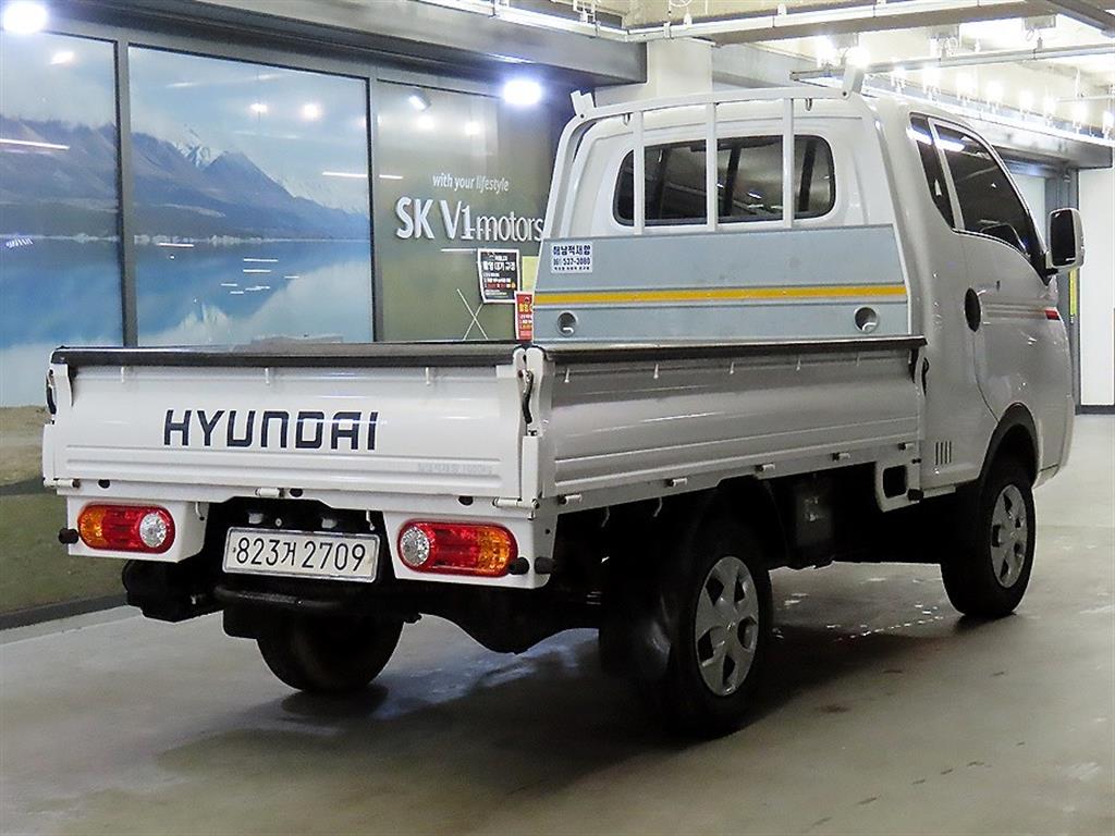 Small Truck Cargo (small) - Vista 4