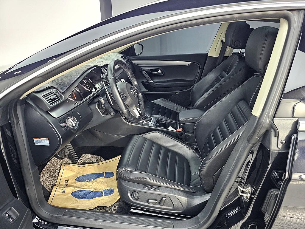 Volkswagen CC - Vista 8