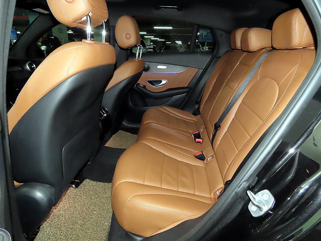 Mercedes Benz GLC Class - Vista 7