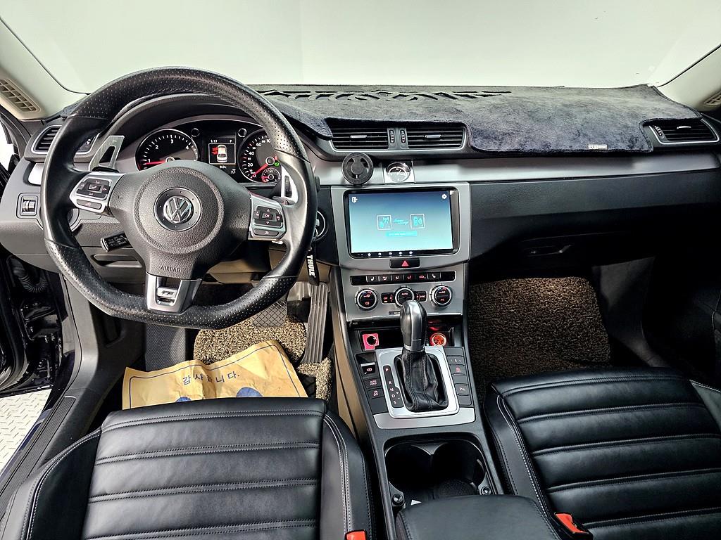 Volkswagen CC - Vista 5