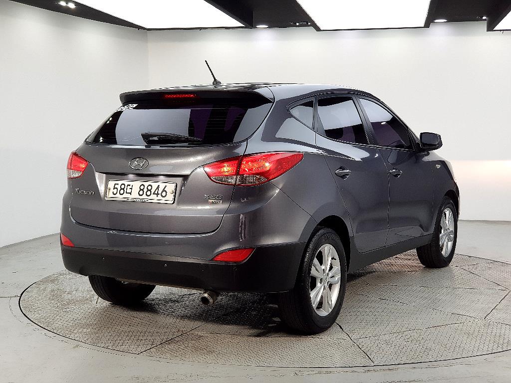 HYUNDAI Tucson - Vista 4