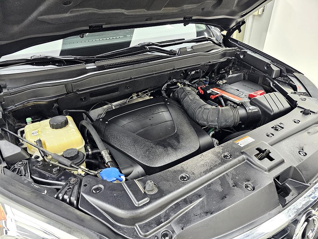 Ssangyong Korando - Vista 6