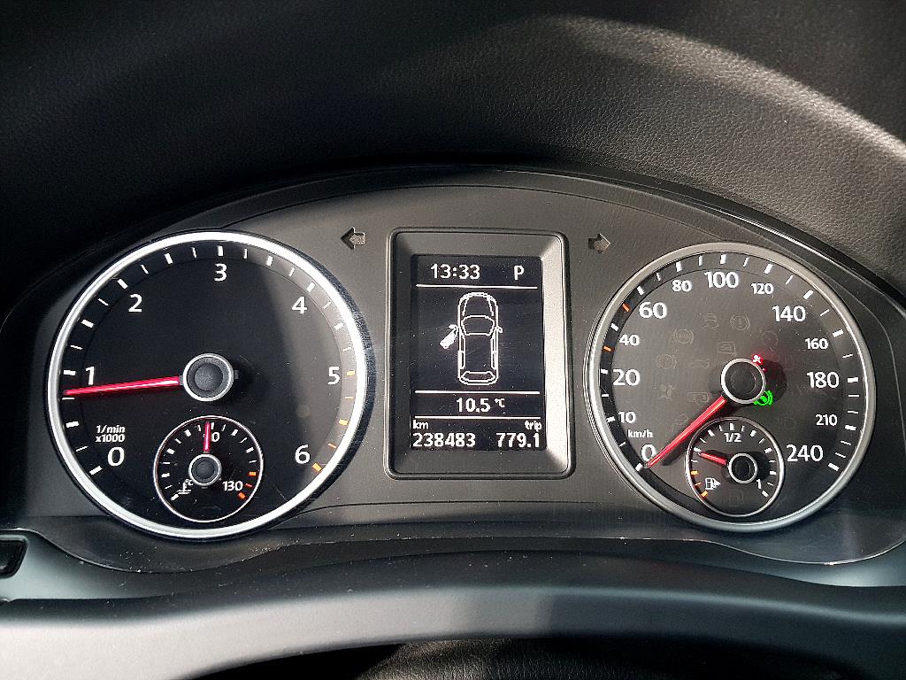 Volkswagen Tiguan - Vista 7