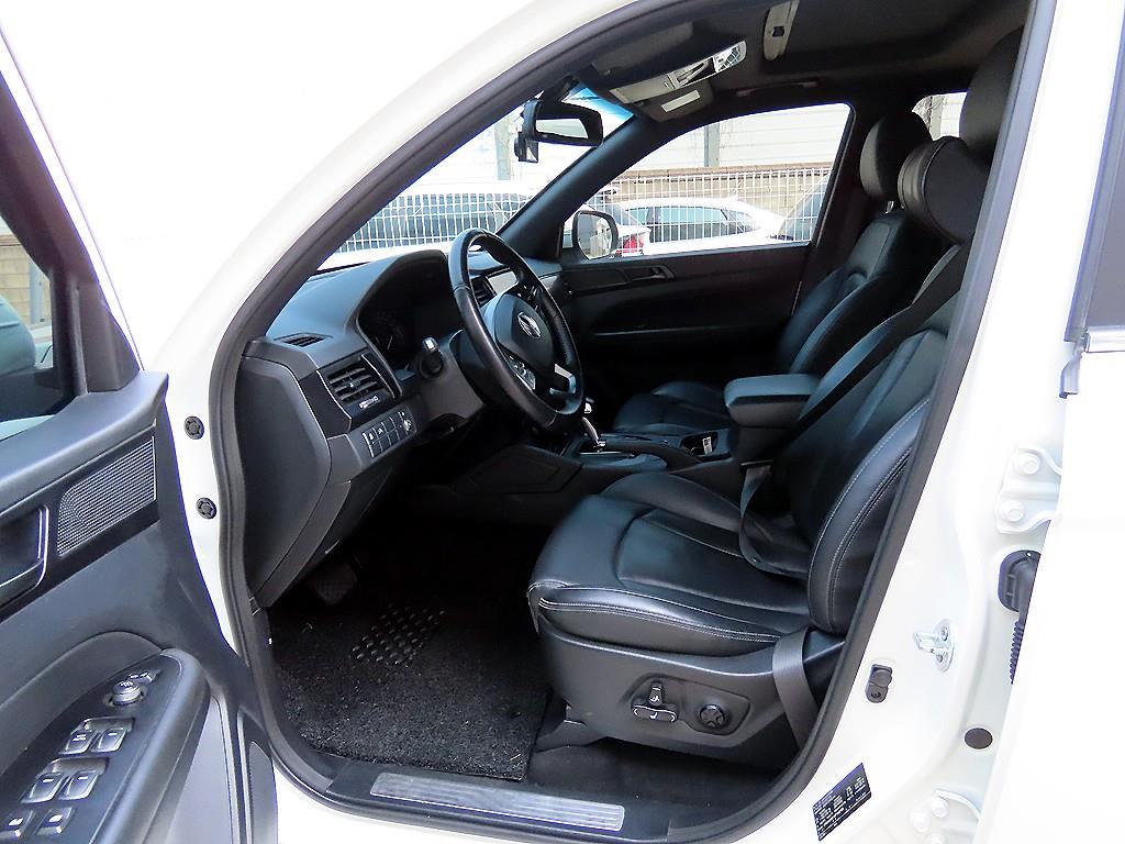 Ssangyong Rexton - Vista 5