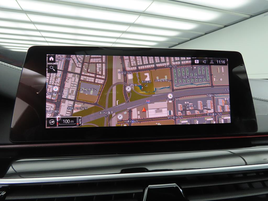 BMW 5 Series - Vista 9