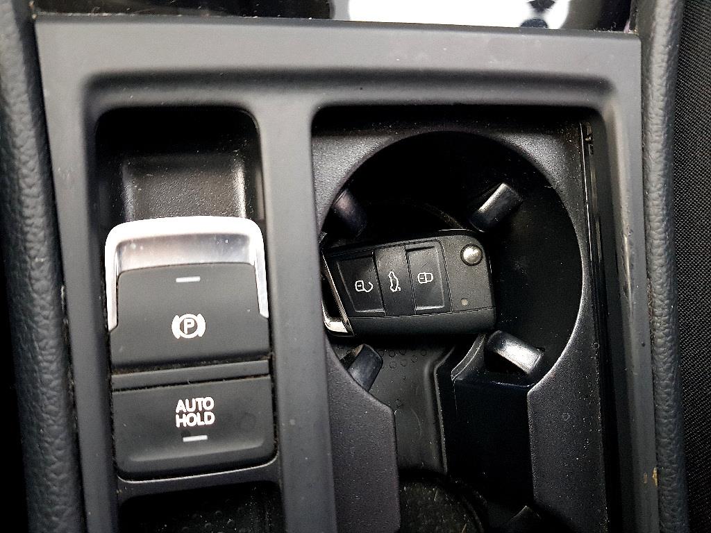 Volkswagen Golf 2014 Gris - Importación desde Corea - HF Imports Iquique - Foto 15