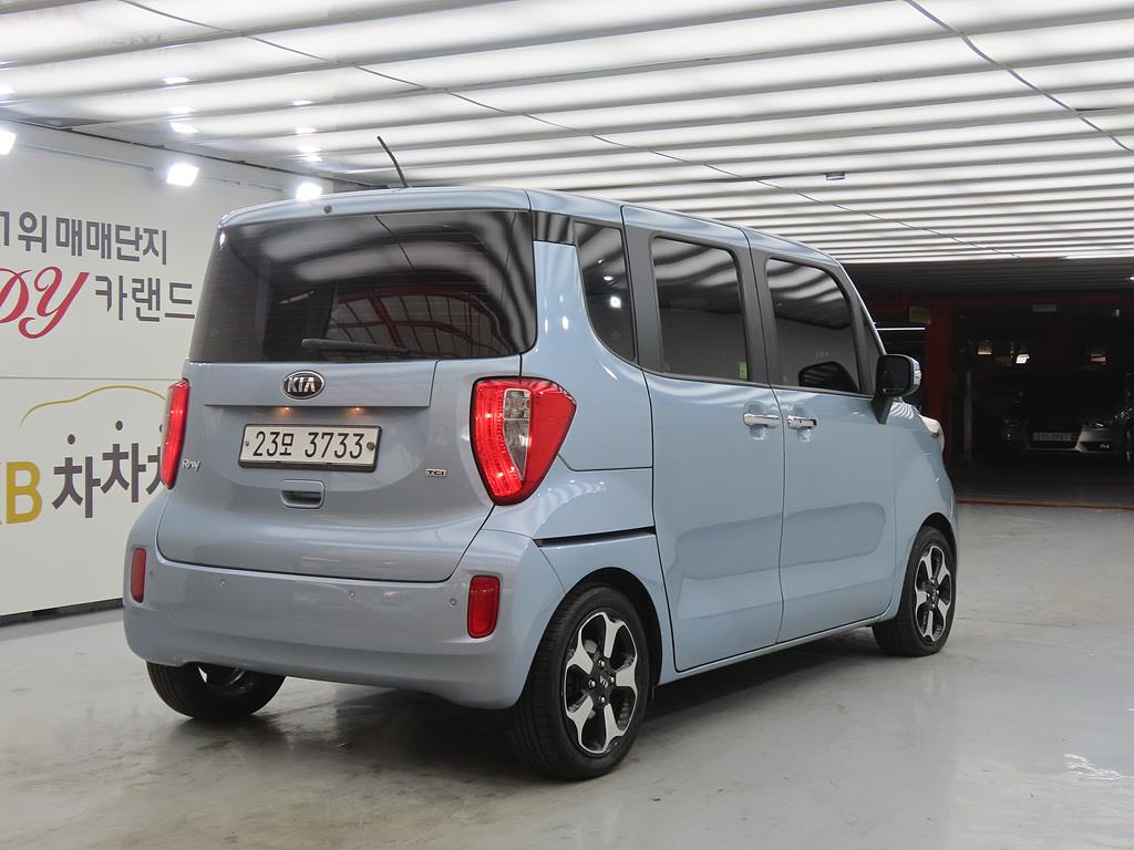 KIA Ray - Vista 4