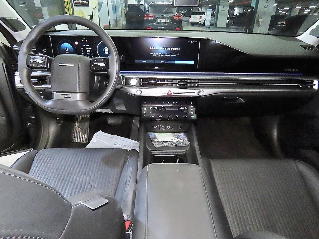 HYUNDAI Grandeur - Vista 10