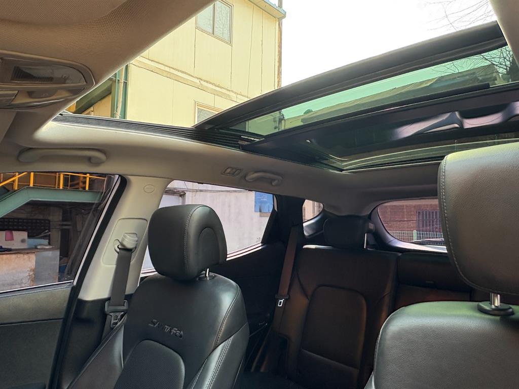 HYUNDAI Santa Fe - Vista 12