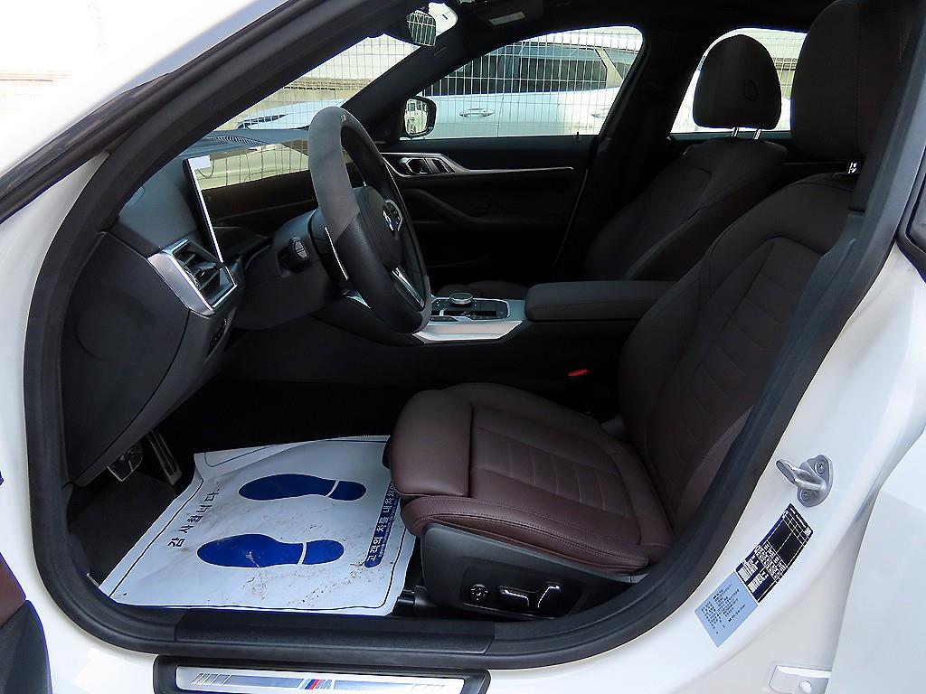 BMW 4 Series - Vista 5